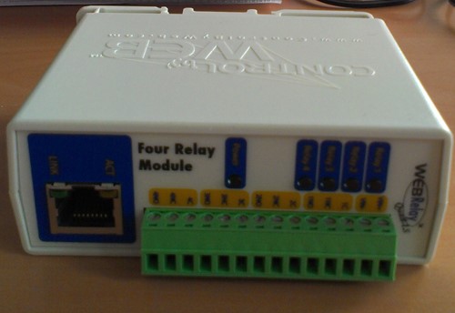 IP Quad Webrelay (PoE) met